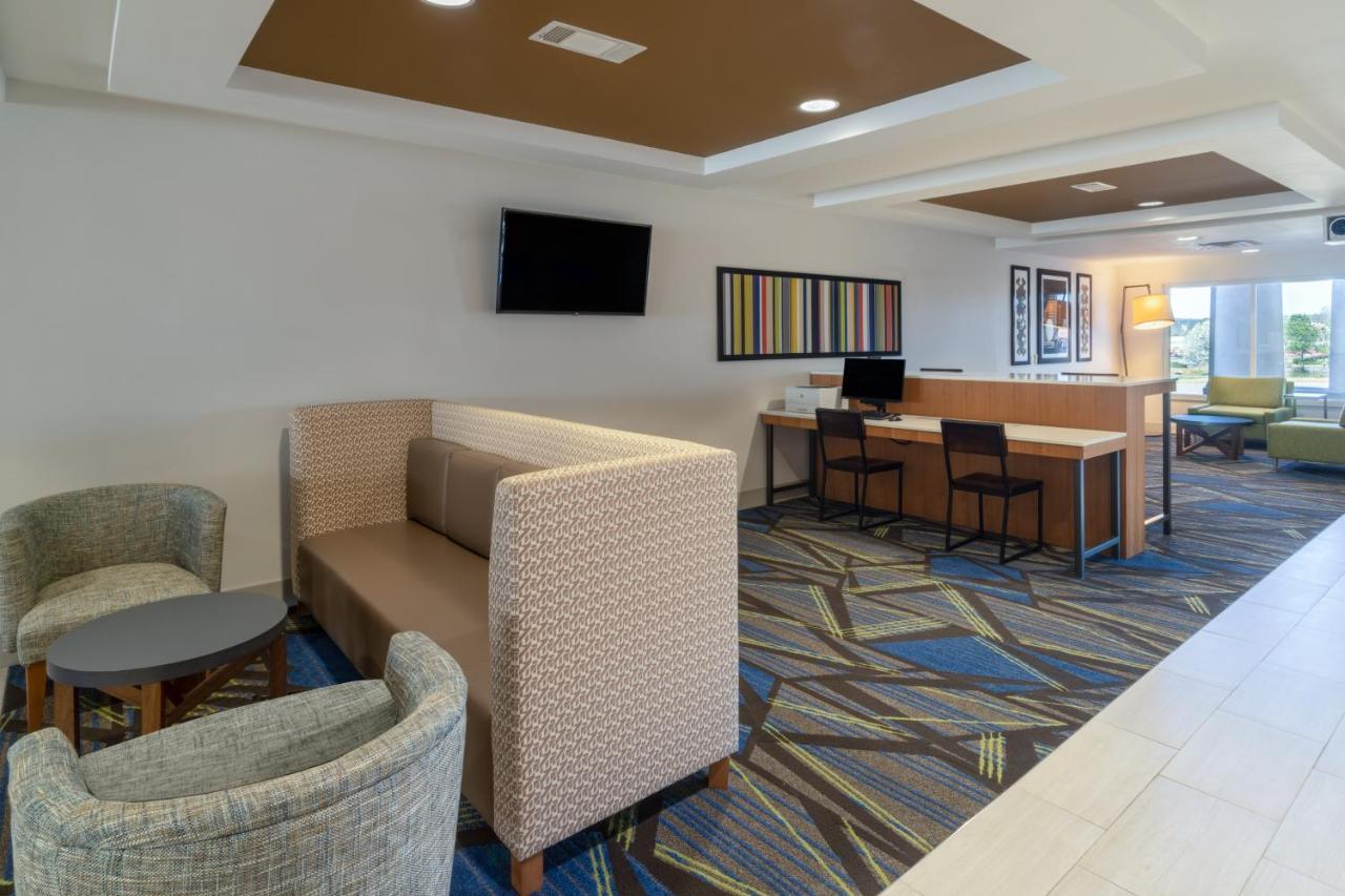 Holiday Inn Express Hotel & Suites Talladega By Ihg Kültér fotó