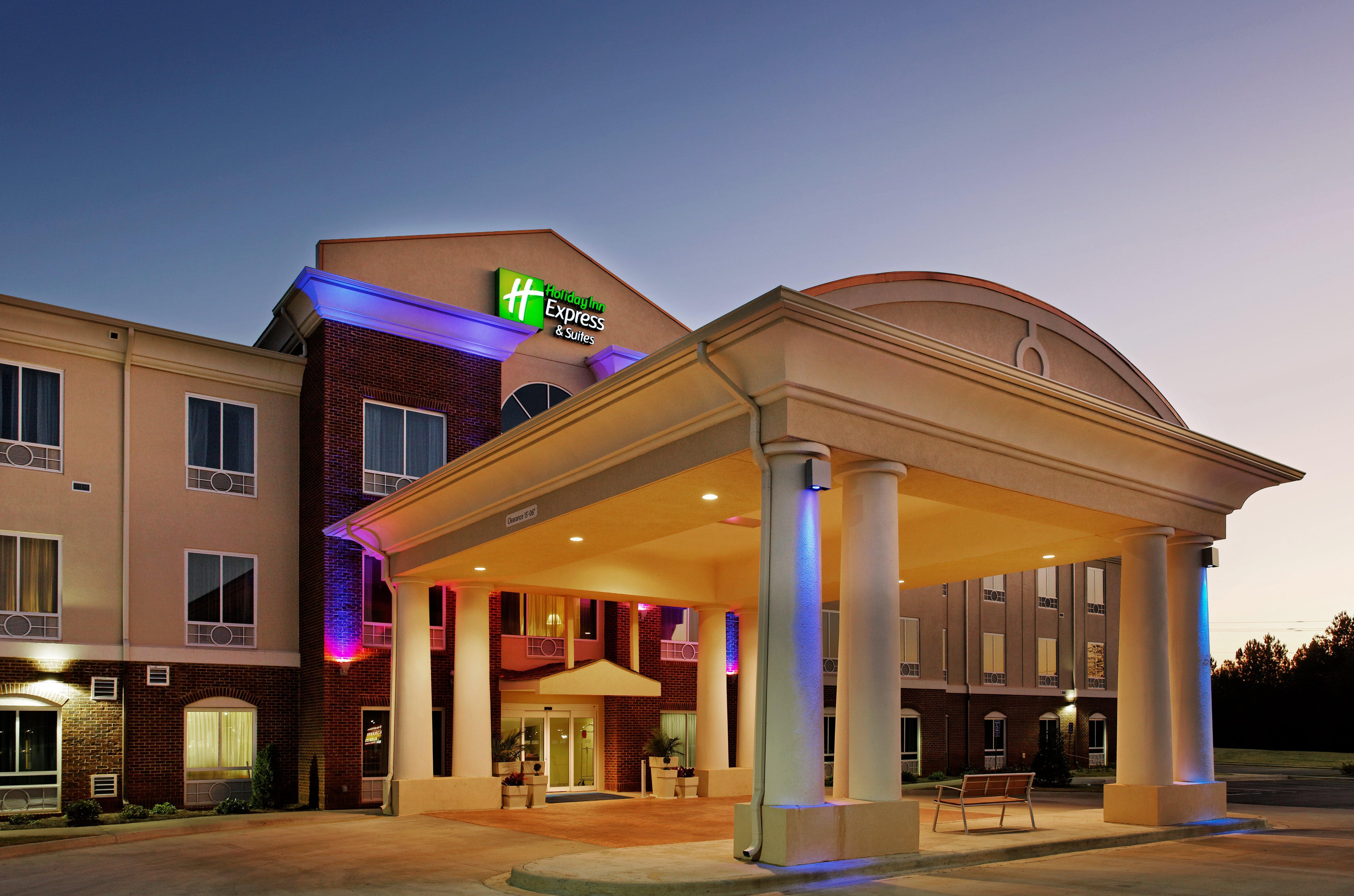 Holiday Inn Express Hotel & Suites Talladega By Ihg Kültér fotó