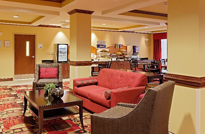 Holiday Inn Express Hotel & Suites Talladega By Ihg Kültér fotó